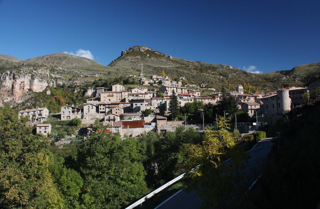La Closa Hostel Castellar De N'Hug Εξωτερικό φωτογραφία