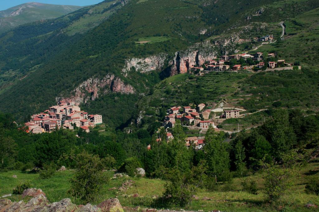 La Closa Hostel Castellar De N'Hug Εξωτερικό φωτογραφία