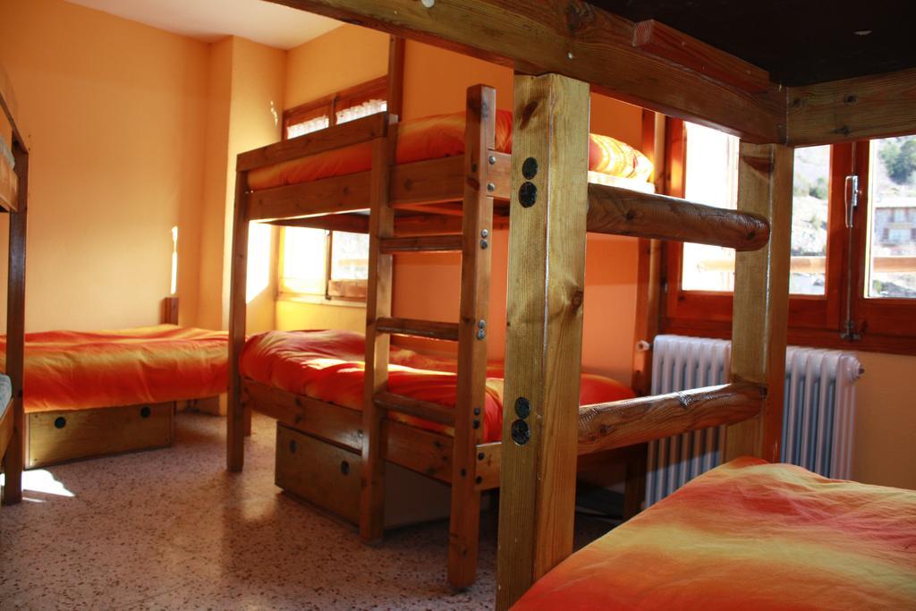 La Closa Hostel Castellar De N'Hug Εξωτερικό φωτογραφία