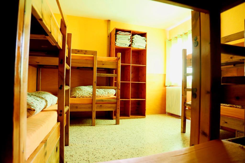 La Closa Hostel Castellar De N'Hug Εξωτερικό φωτογραφία