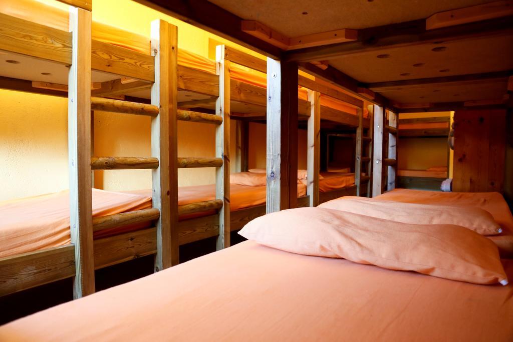 La Closa Hostel Castellar De N'Hug Εξωτερικό φωτογραφία