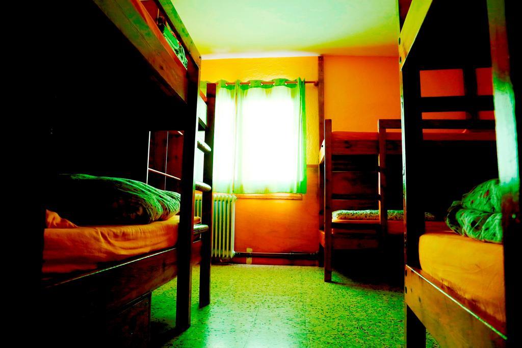 La Closa Hostel Castellar De N'Hug Εξωτερικό φωτογραφία